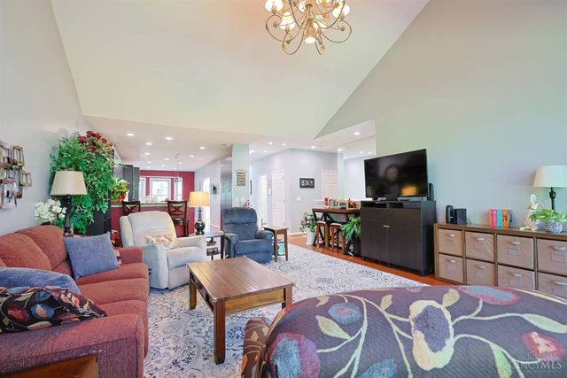 1701 Harmon Drive, Wyoming, OH 45215