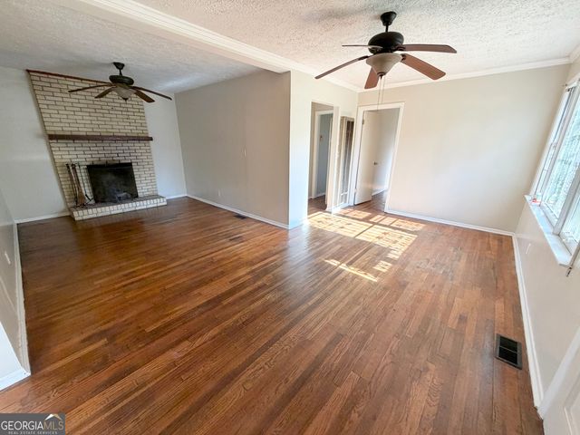 854 N 11th Avenue, Lanett, AL 36863