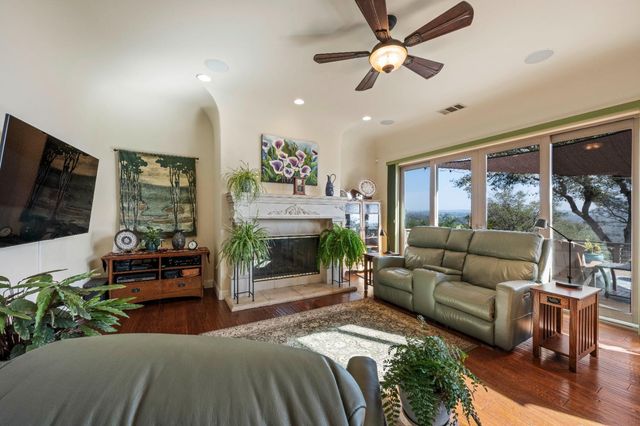 4357 Leisa Ln, Penryn, CA 95663