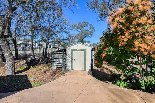 4357 Leisa Ln, Penryn, CA 95663