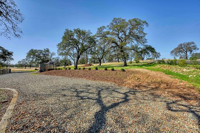 4357 Leisa Ln, Penryn, CA 95663