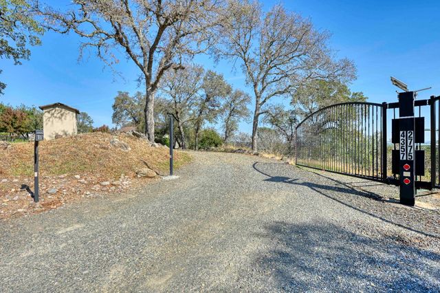 4357 Leisa Ln, Penryn, CA 95663