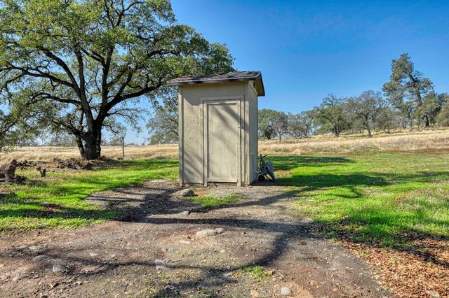 4357 Leisa Ln, Penryn, CA 95663