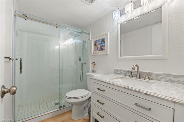 1400 Blue Point AVE 104, Naples, FL 34102