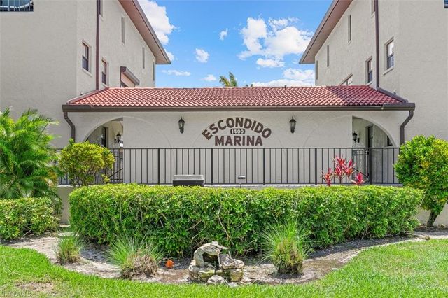 1400 Blue Point AVE 104, Naples, FL 34102