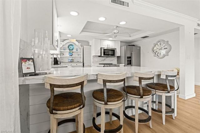 1400 Blue Point AVE 104, Naples, FL 34102