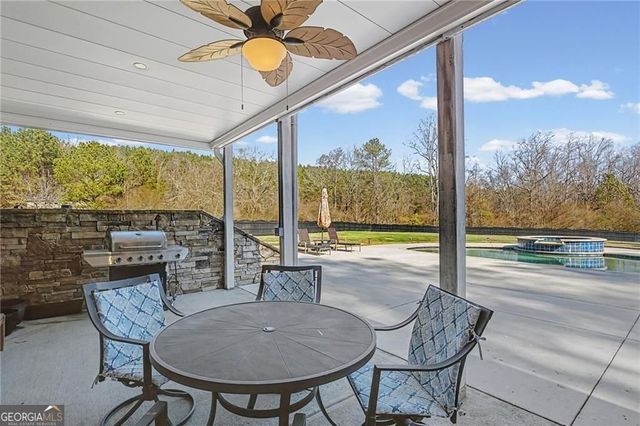205 Timber Wolf Trail, Cumming, GA 30028