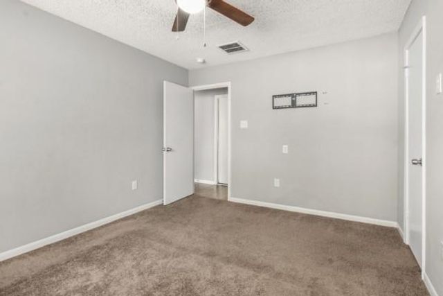 614 Meadowglen Drive, Baytown, TX 77521