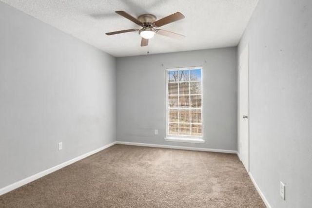 614 Meadowglen Drive, Baytown, TX 77521