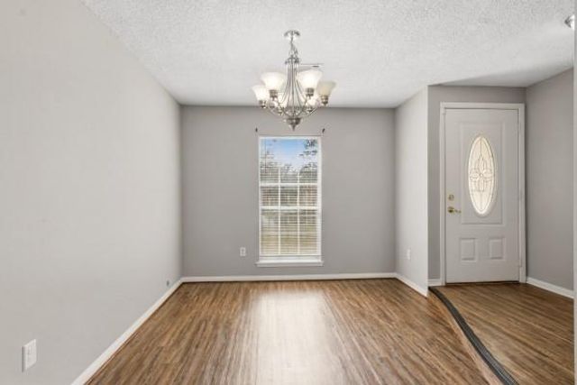 614 Meadowglen Drive, Baytown, TX 77521