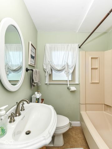 409 Emerson Drive, Fortville, IN 46040