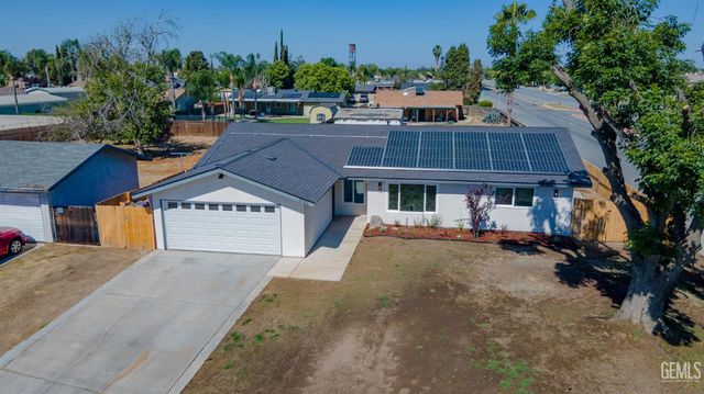 4145 Courtney Street, Bakersfield, CA 93312
