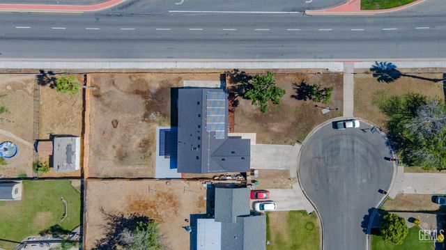 4145 Courtney Street, Bakersfield, CA 93312