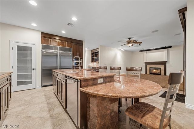 11004 Cliff Swallow Avenue, Las Vegas, NV 89144