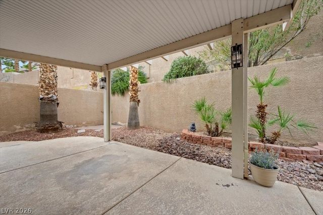 11004 Cliff Swallow Avenue, Las Vegas, NV 89144