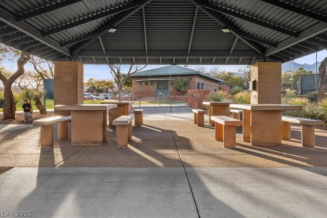 11004 Cliff Swallow Avenue, Las Vegas, NV 89144