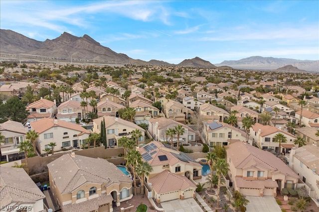 11004 Cliff Swallow Avenue, Las Vegas, NV 89144