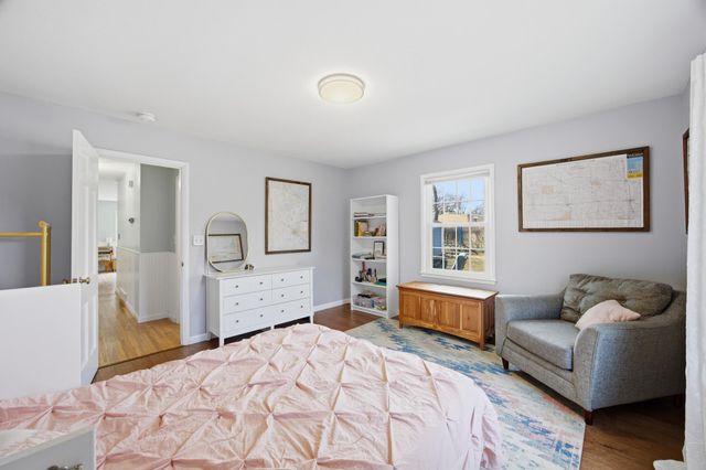 1306 Elm Street N, Fargo, ND 58102