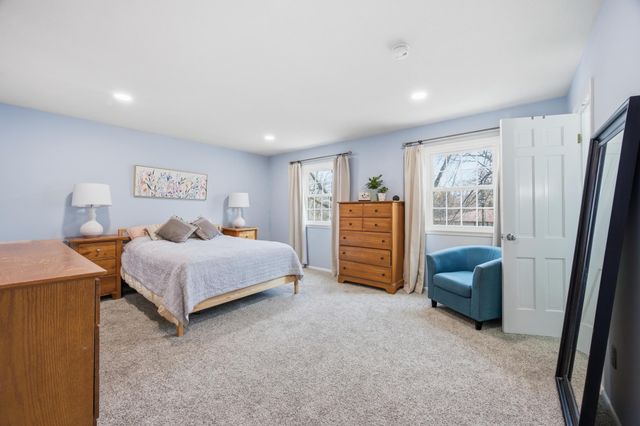 1306 Elm Street N, Fargo, ND 58102