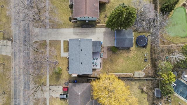 1306 Elm Street N, Fargo, ND 58102