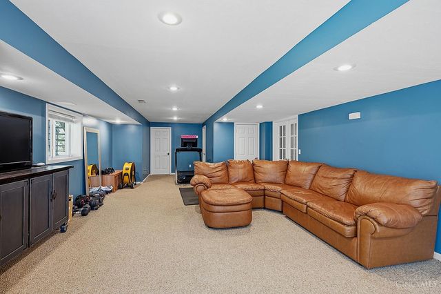 6740 Liberty Farms Court, Liberty Twp, OH 45011