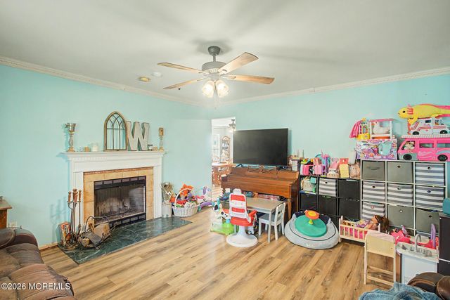 125 Gangway Lane, Manahawkin, NJ 08050