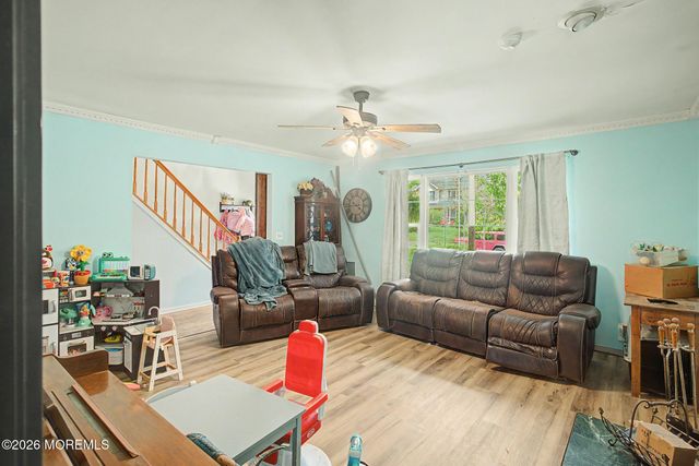 125 Gangway Lane, Manahawkin, NJ 08050
