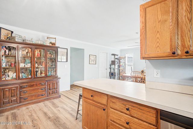 125 Gangway Lane, Manahawkin, NJ 08050