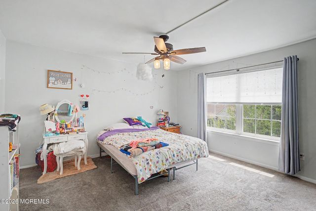 125 Gangway Lane, Manahawkin, NJ 08050