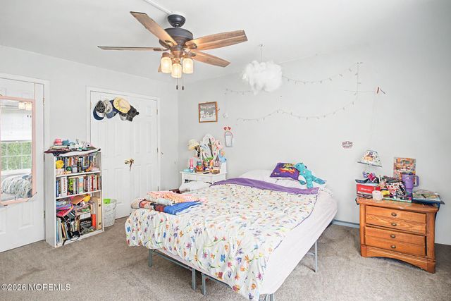 125 Gangway Lane, Manahawkin, NJ 08050