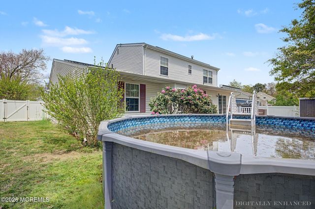 125 Gangway Lane, Manahawkin, NJ 08050