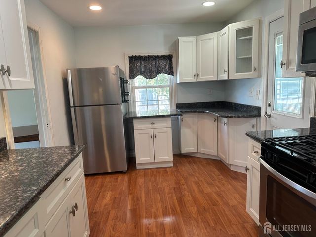 536 Alice Place, Woodbridge Proper, NJ 07095