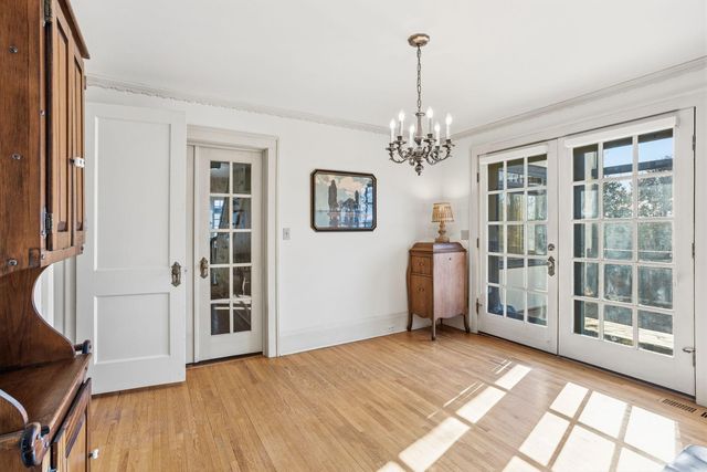 2426 Sheridan Avenue S, Minneapolis, MN 55405