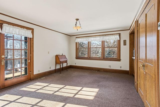 2426 Sheridan Avenue S, Minneapolis, MN 55405