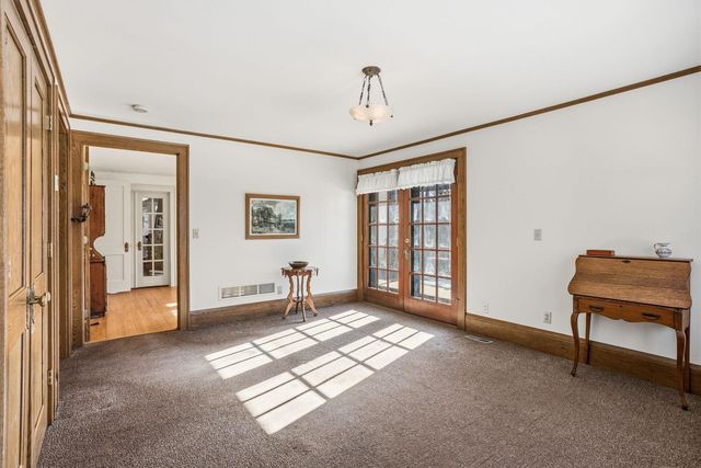 2426 Sheridan Avenue S, Minneapolis, MN 55405