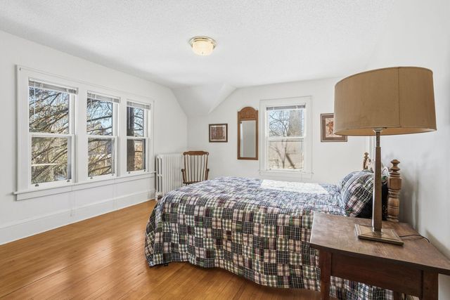 2426 Sheridan Avenue S, Minneapolis, MN 55405