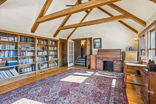 2426 Sheridan Avenue S, Minneapolis, MN 55405