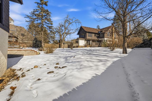 2426 Sheridan Avenue S, Minneapolis, MN 55405