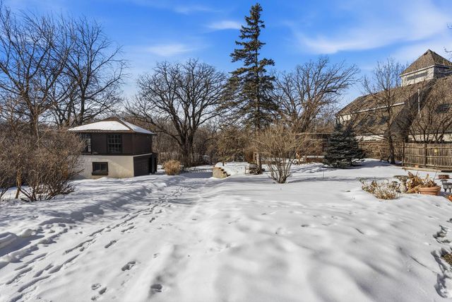 2426 Sheridan Avenue S, Minneapolis, MN 55405