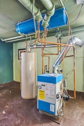 2426 Sheridan Avenue S, Minneapolis, MN 55405