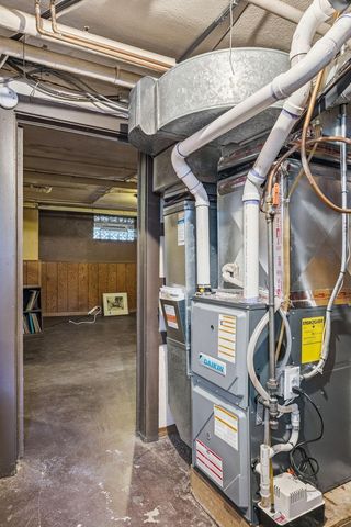 2426 Sheridan Avenue S, Minneapolis, MN 55405