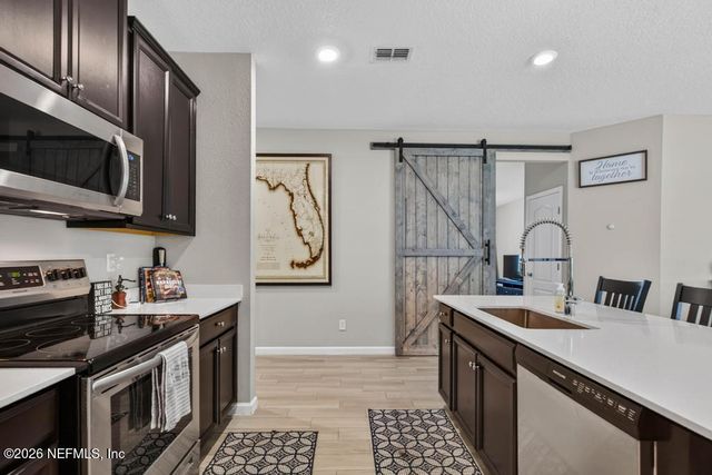 3824 ARBOR MILL Circle, Orange Park, FL 32065