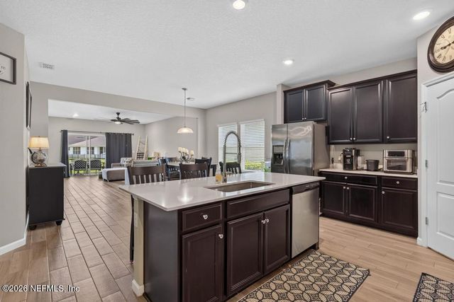 3824 ARBOR MILL Circle, Orange Park, FL 32065