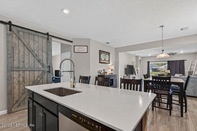 3824 ARBOR MILL Circle, Orange Park, FL 32065