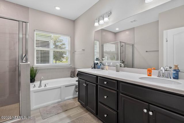 3824 ARBOR MILL Circle, Orange Park, FL 32065