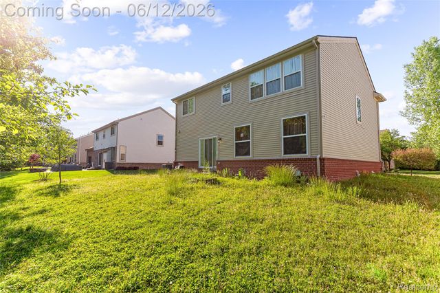 26861 Princeton Court, Southfield, MI 48034