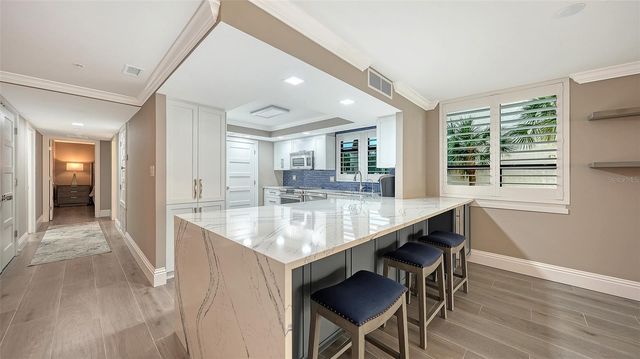 101 SUNSET DRIVE 103, Sarasota, FL 34236