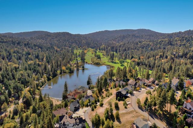 788 Brentwood Drive, Lake Arrowhead, CA 92352