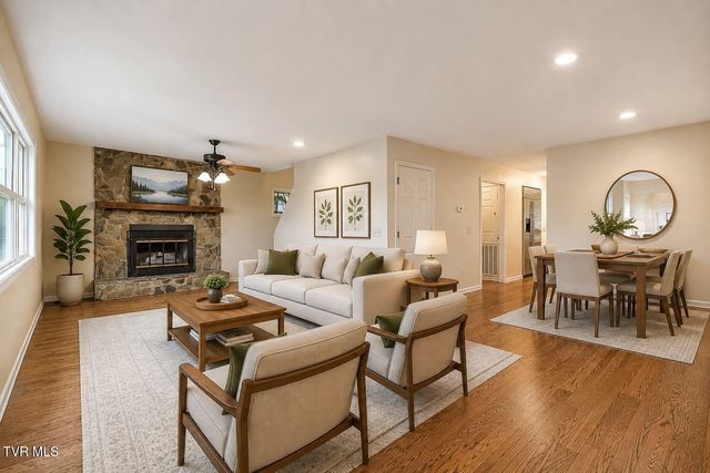 490 Hideaway Farm Road, Piney Flats, TN 37686