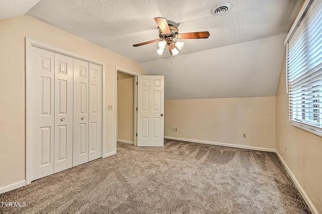 490 Hideaway Farm Road, Piney Flats, TN 37686